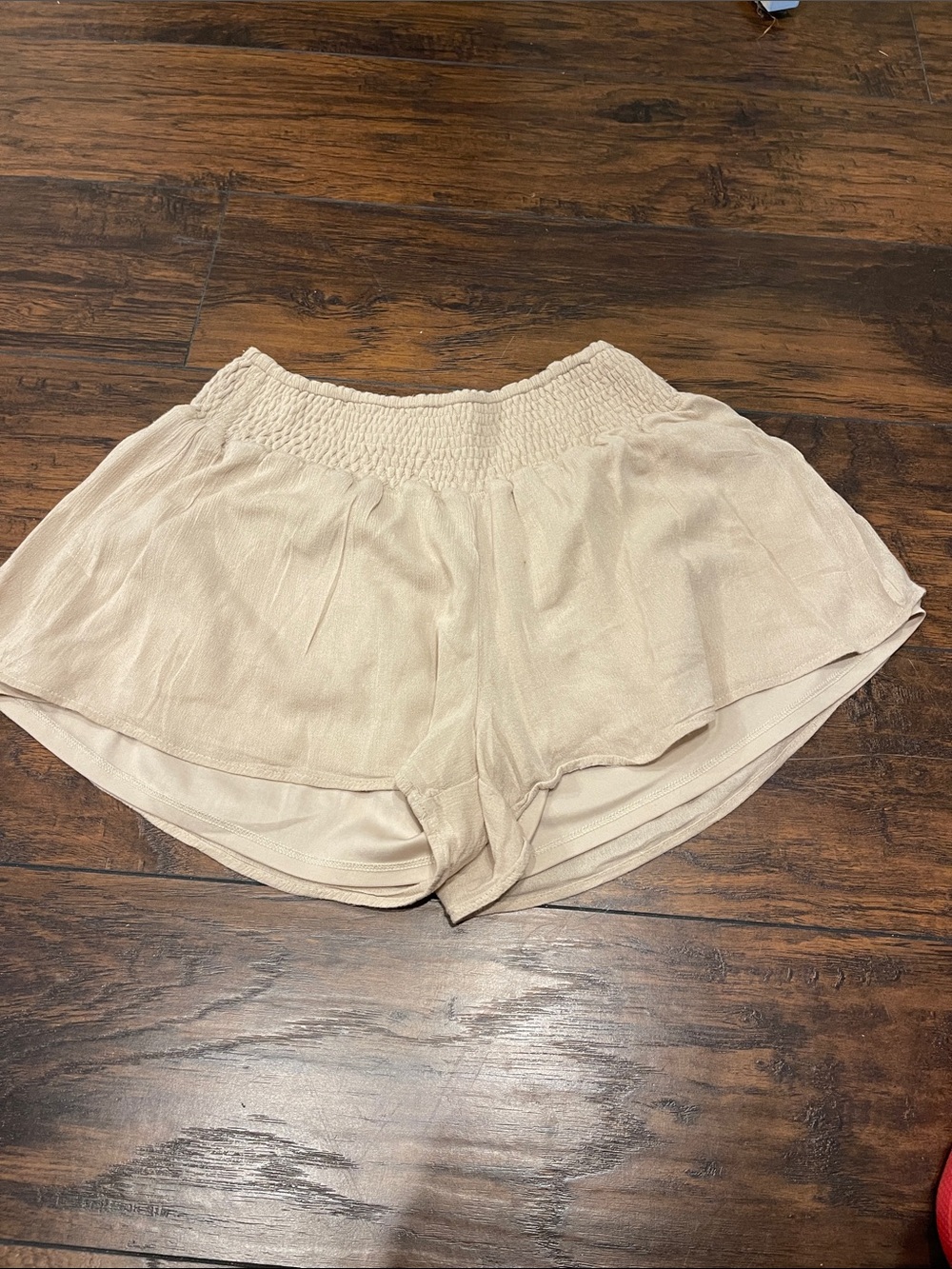 HYFVE Cream Smocked Waist Athletic Shorts